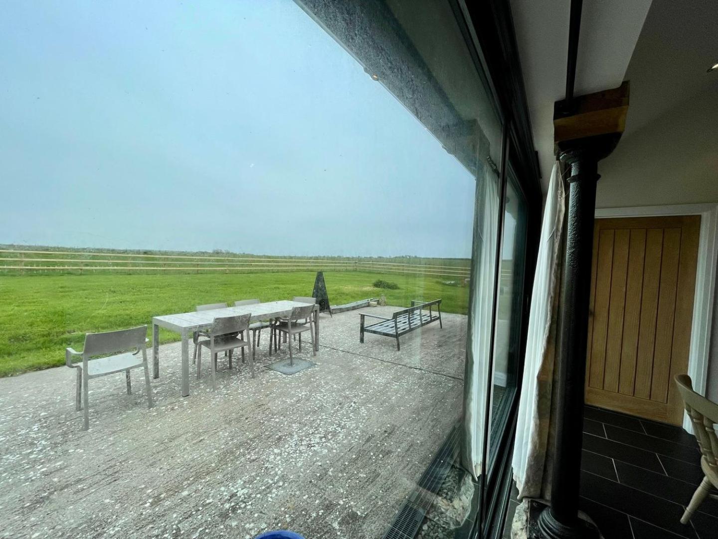 Cosy Barn With Views In Wick Vale Of Glamorgan Exterior foto